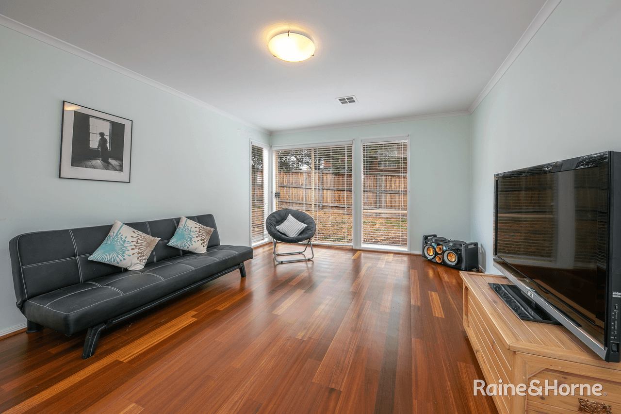 42 The Avenue, SUNBURY, VIC 3429