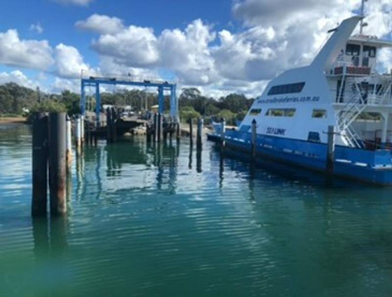 12 Canaipa Rd, Russell Island, QLD 4184