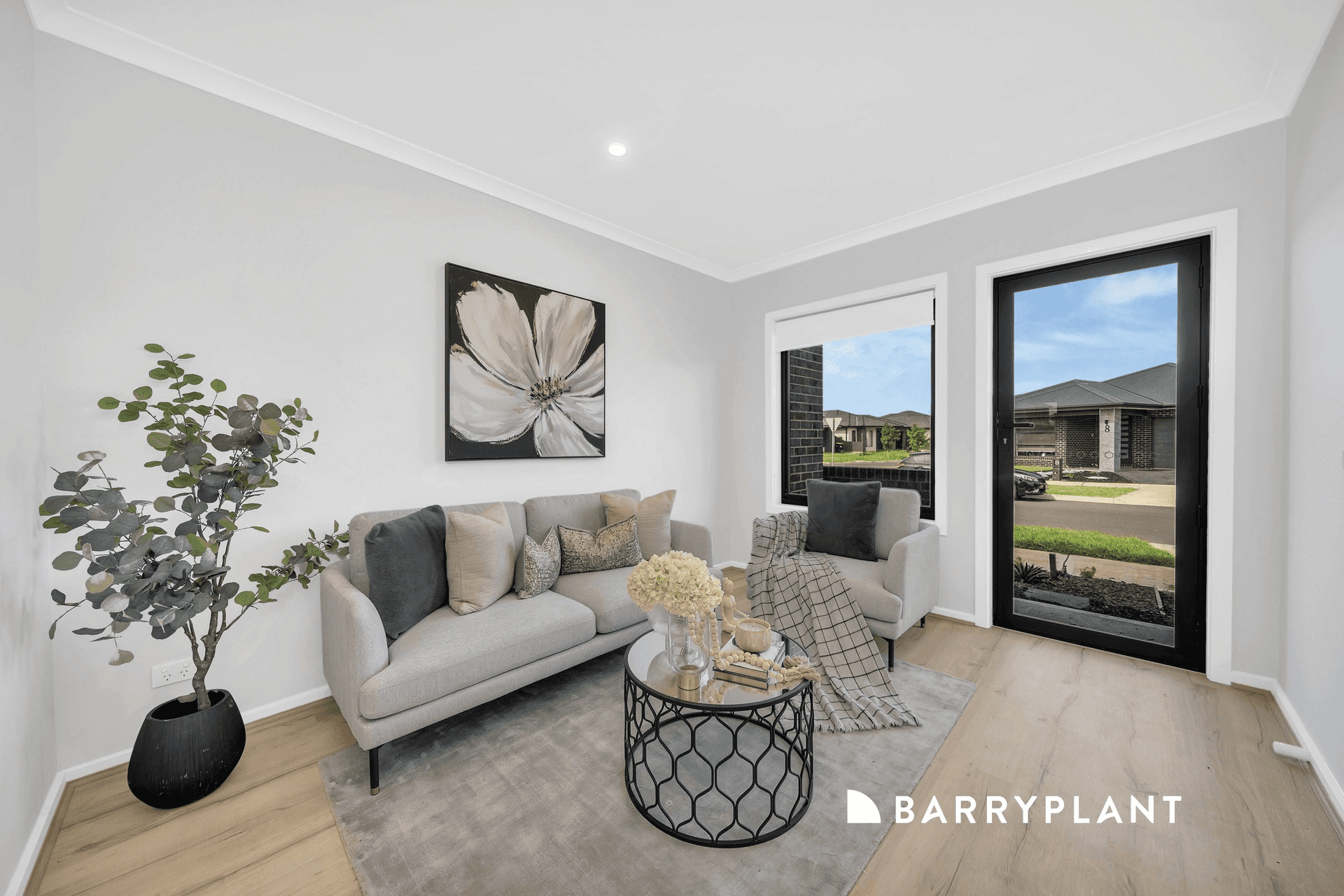 1/3 Roosevelt Drive, Rockbank, VIC 3335