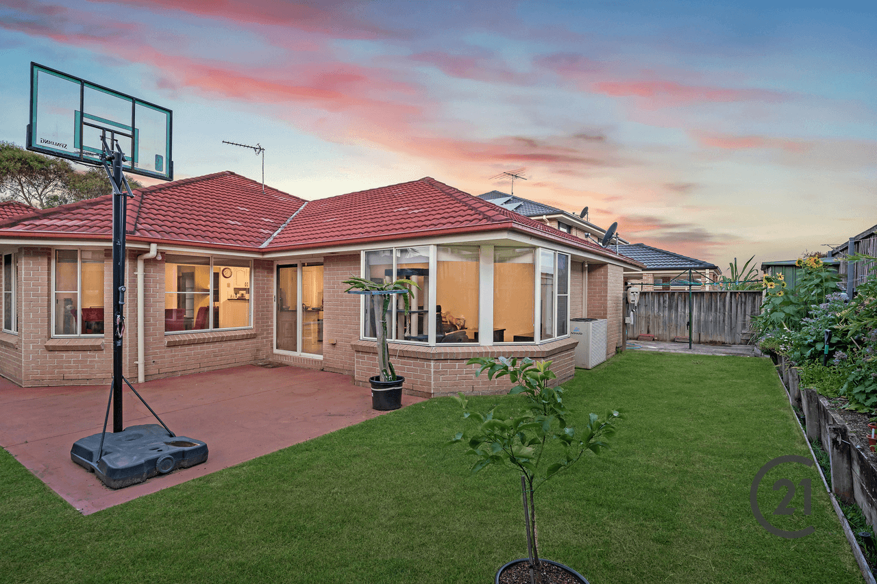 17  Rebellion Circuit, Beaumont Hills, NSW 2155