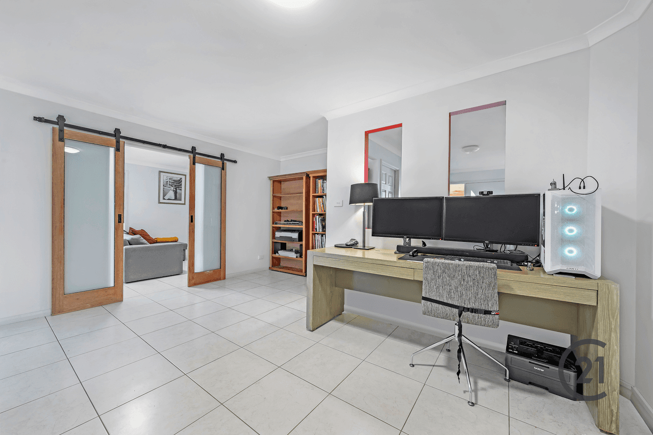 17  Rebellion Circuit, Beaumont Hills, NSW 2155