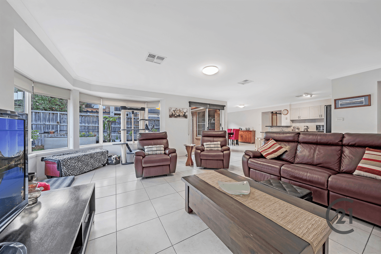 17  Rebellion Circuit, Beaumont Hills, NSW 2155