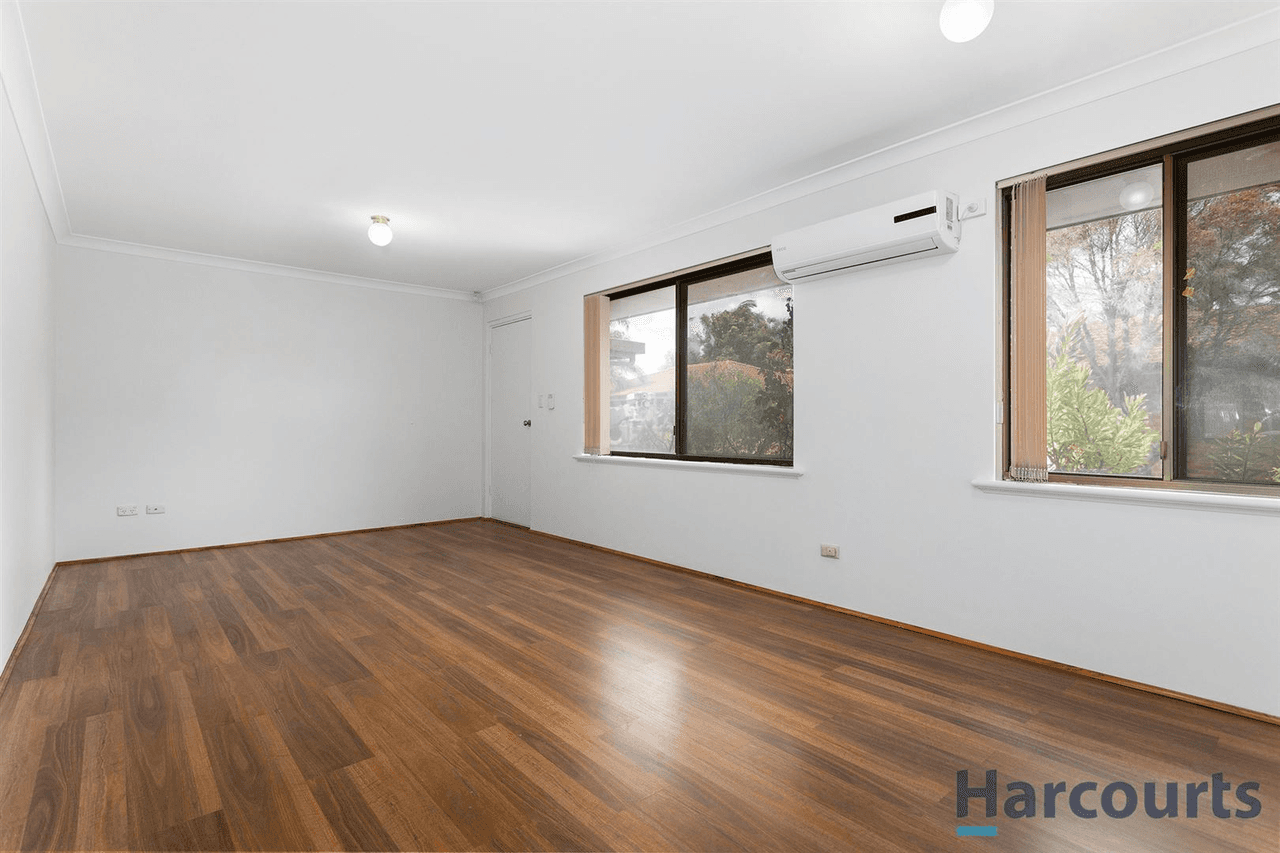 7/12 Kaliamba Court, CANNINGTON, WA 6107