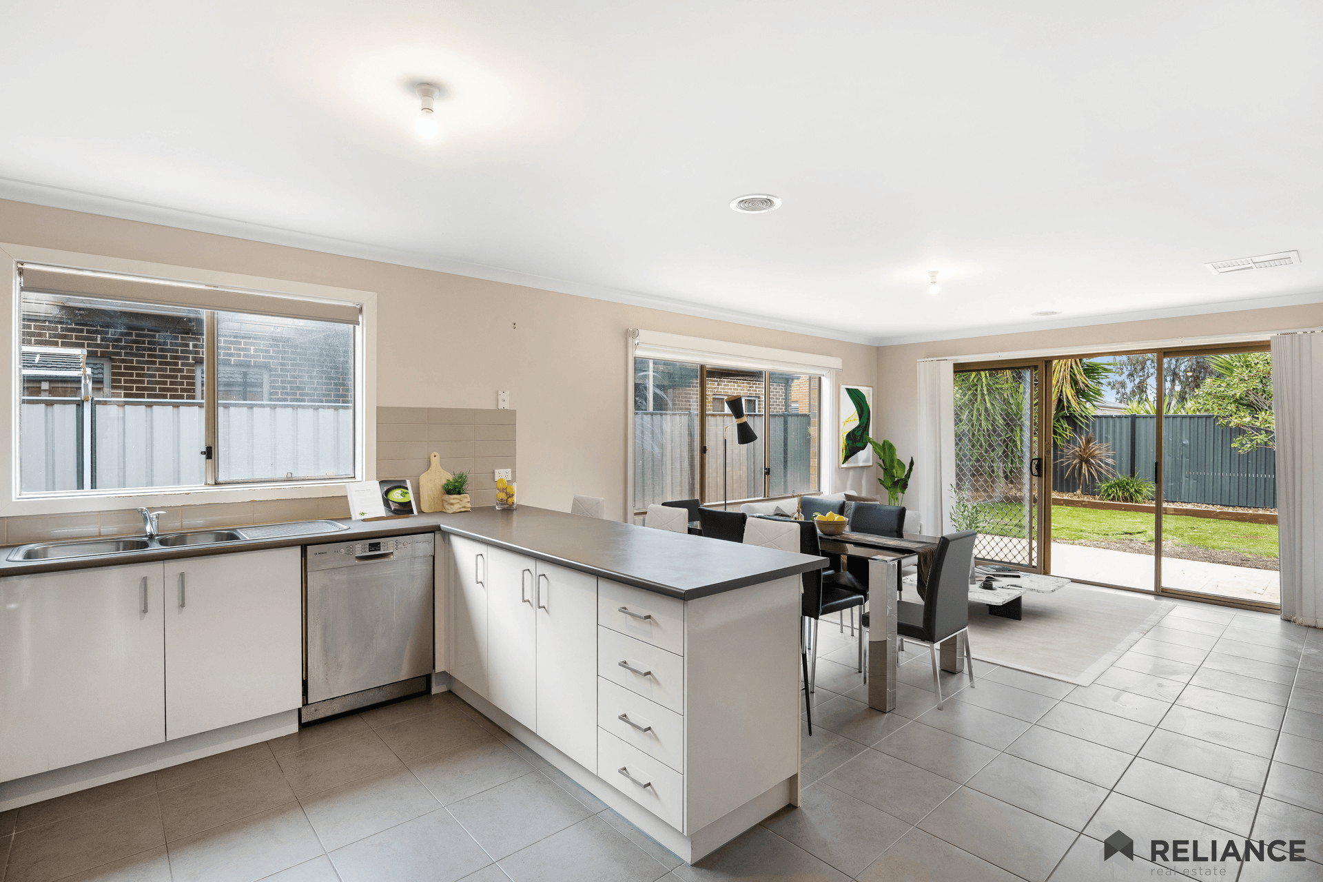 16 Snowbridge Road, Tarneit, VIC 3029