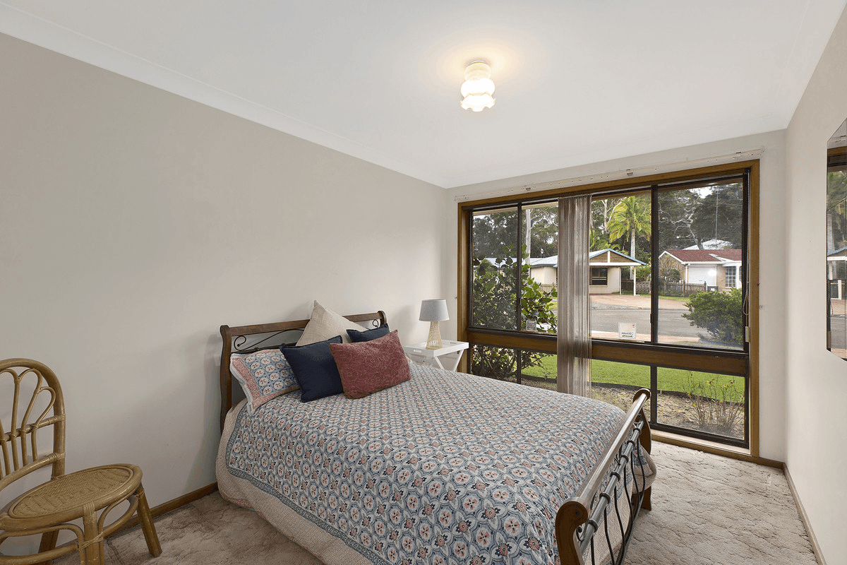 3 Compass Close, BATEAU BAY, NSW 2261