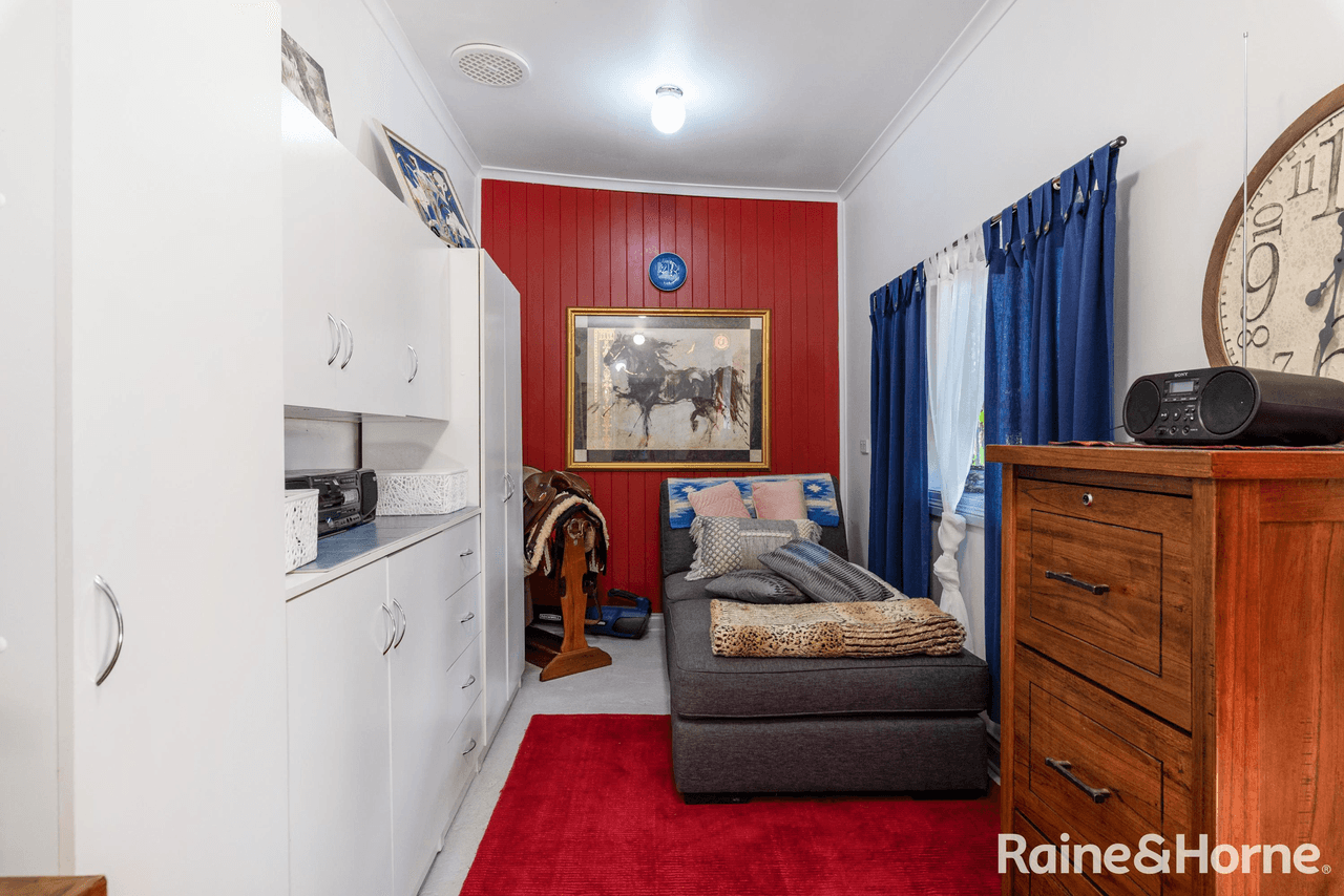 39 Victoria Street, PETERBOROUGH, SA 5422