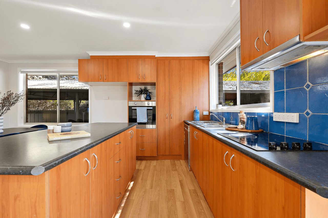 8 Whalan Place, KALEEN, ACT 2617