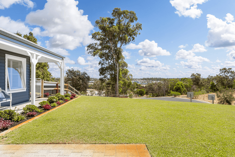 4 Sortras Rise, Gelorup, WA 6230