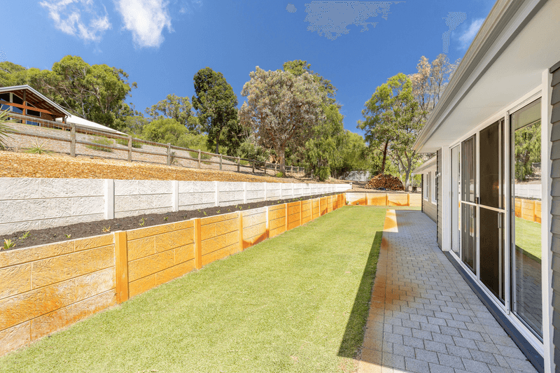 4 Sortras Rise, Gelorup, WA 6230