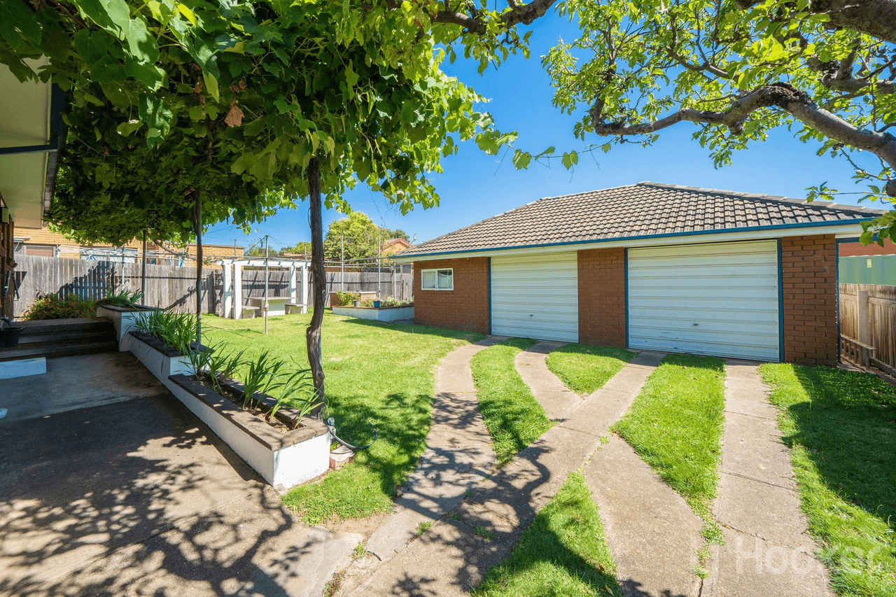 37 Atkinson Street, QUEANBEYAN EAST, NSW 2620