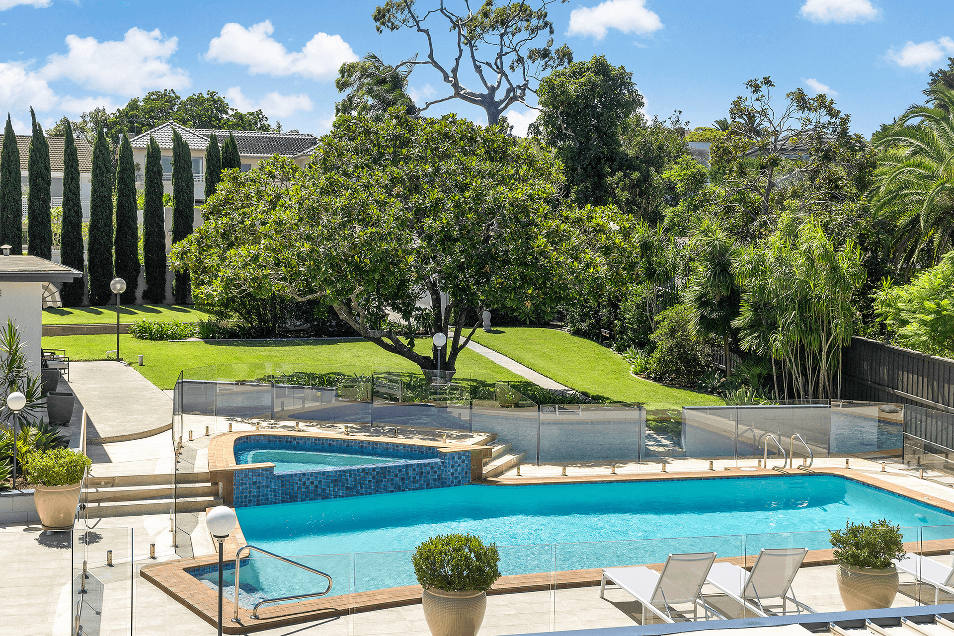 22 Edgecliffe Esplanade, Seaforth, NSW 2092