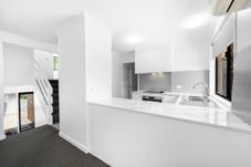 14/1 Delanty Court, EDENS LANDING, QLD 4207