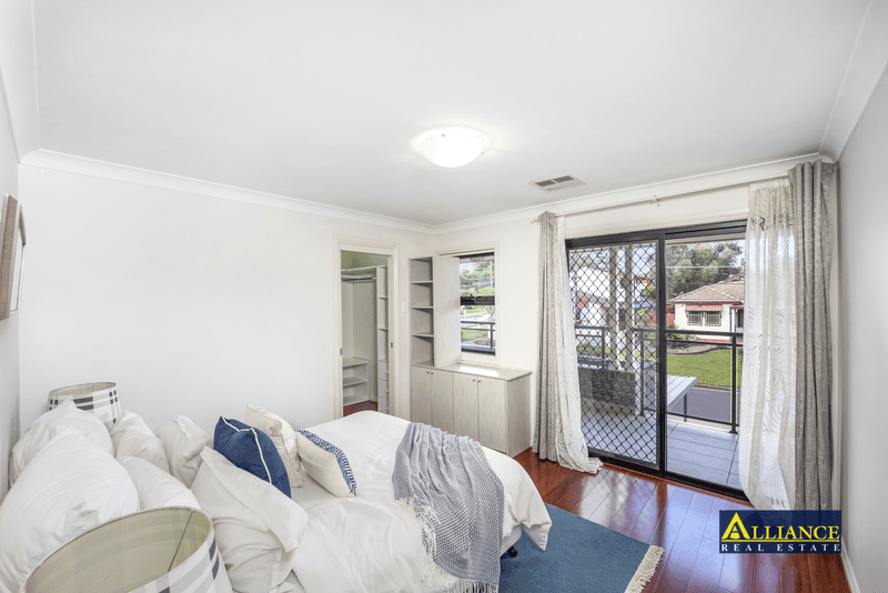 4 Windermere Crescent, Panania, NSW 2213