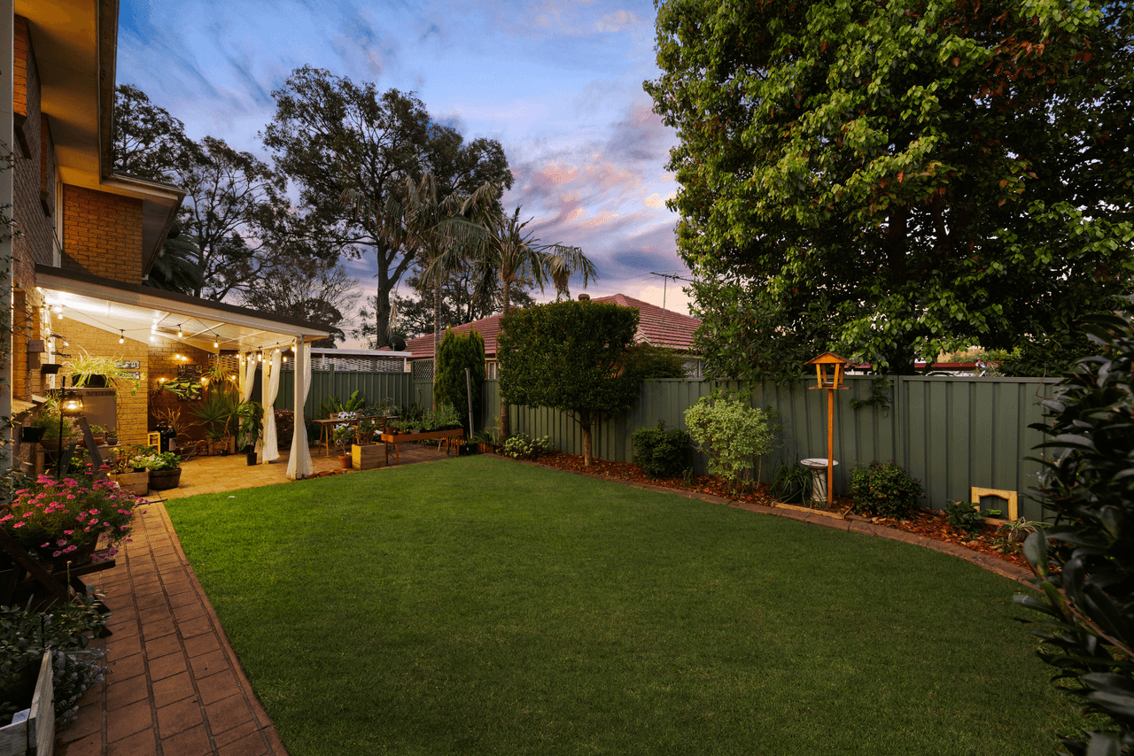 2/140 Ingleburn Road, INGLEBURN, NSW 2565