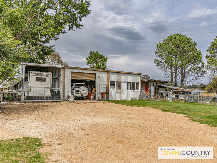 25 Mundays Lane, ARMIDALE, NSW 2350