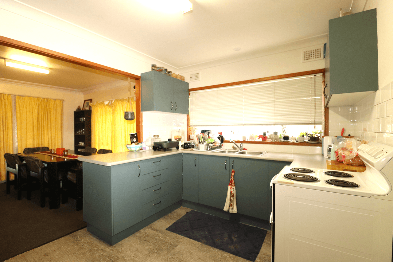 35 Cross Street, GLEN INNES, NSW 2370