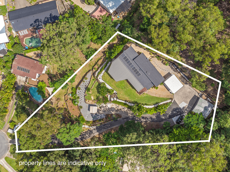 16 Coote Court, CURRUMBIN WATERS, QLD 4223