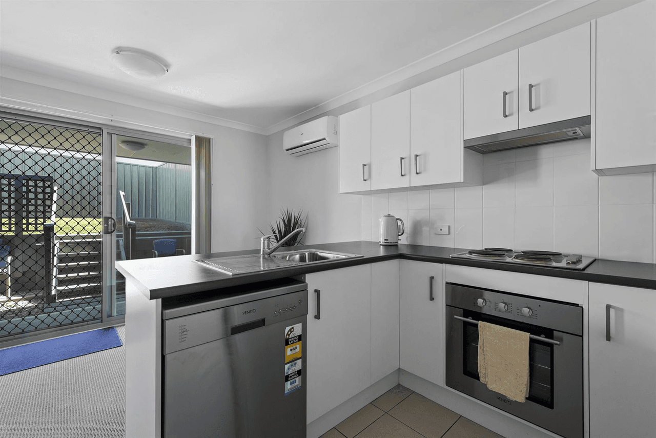 35 & 35a Gemini Way, Narrawallee, NSW 2539