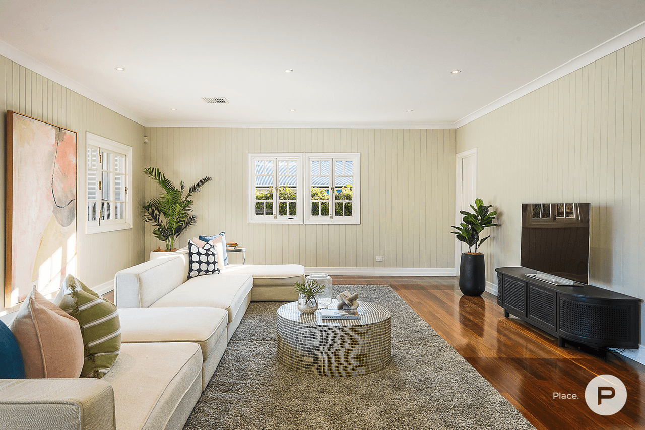 23-27 Combles Road, Camp Hill, QLD 4152