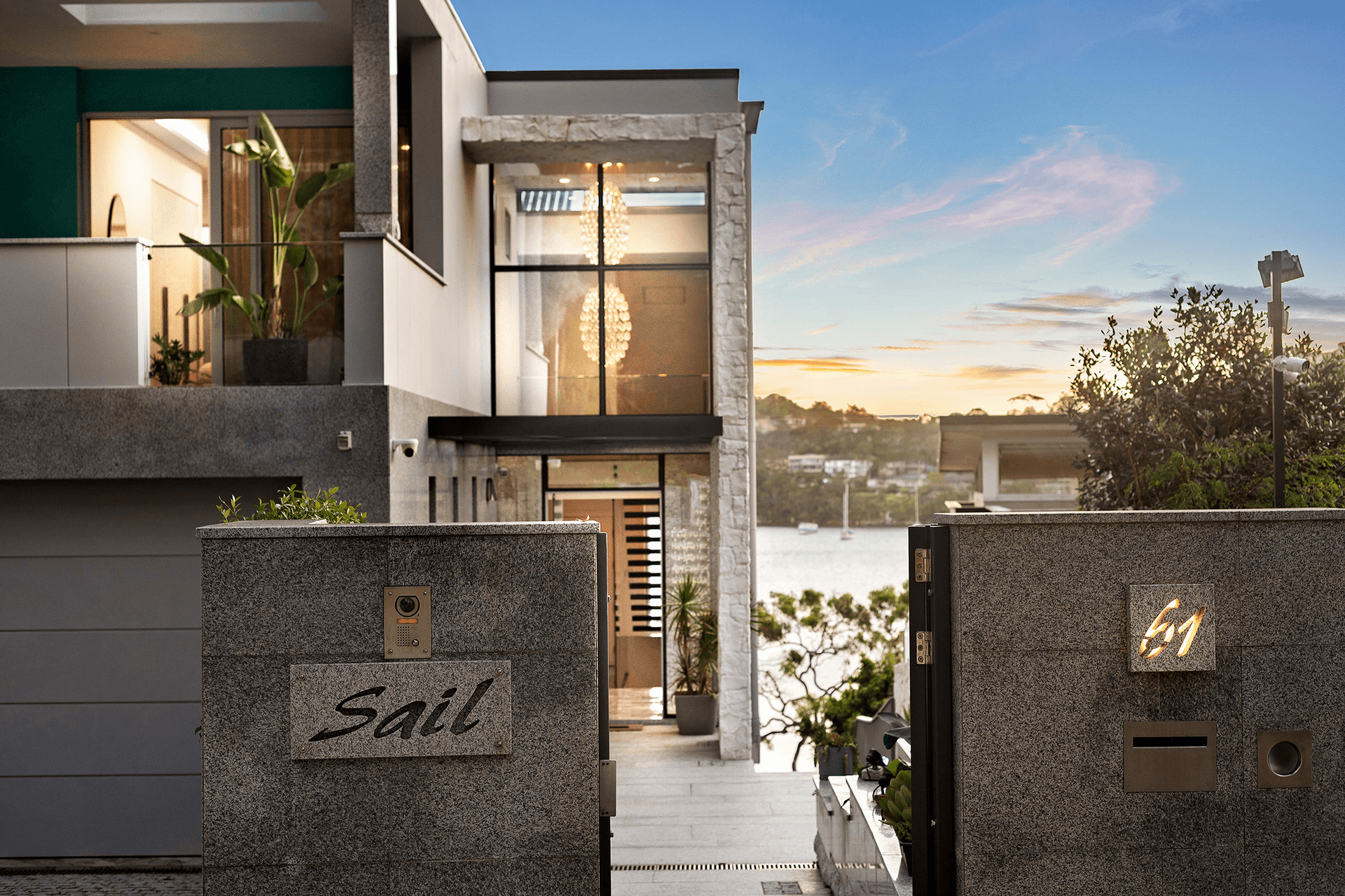 61 Gurney Crescent, Seaforth, NSW 2092