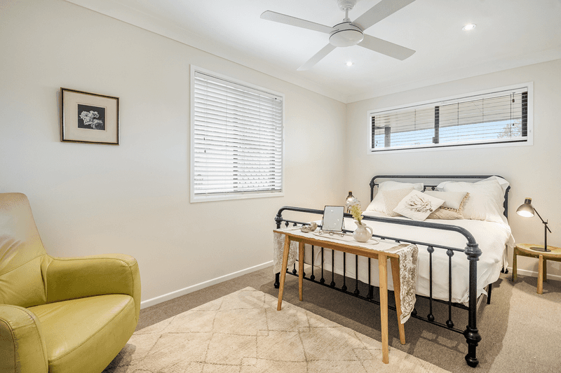 3 Yalla Kool Drive, OCEAN SHORES, NSW 2483