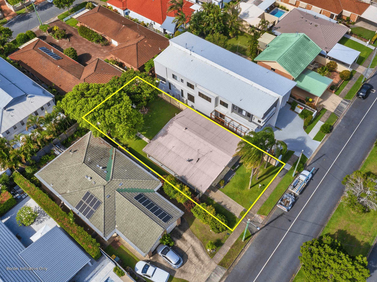 33 Abalone Avenue, PARADISE POINT, QLD 4216