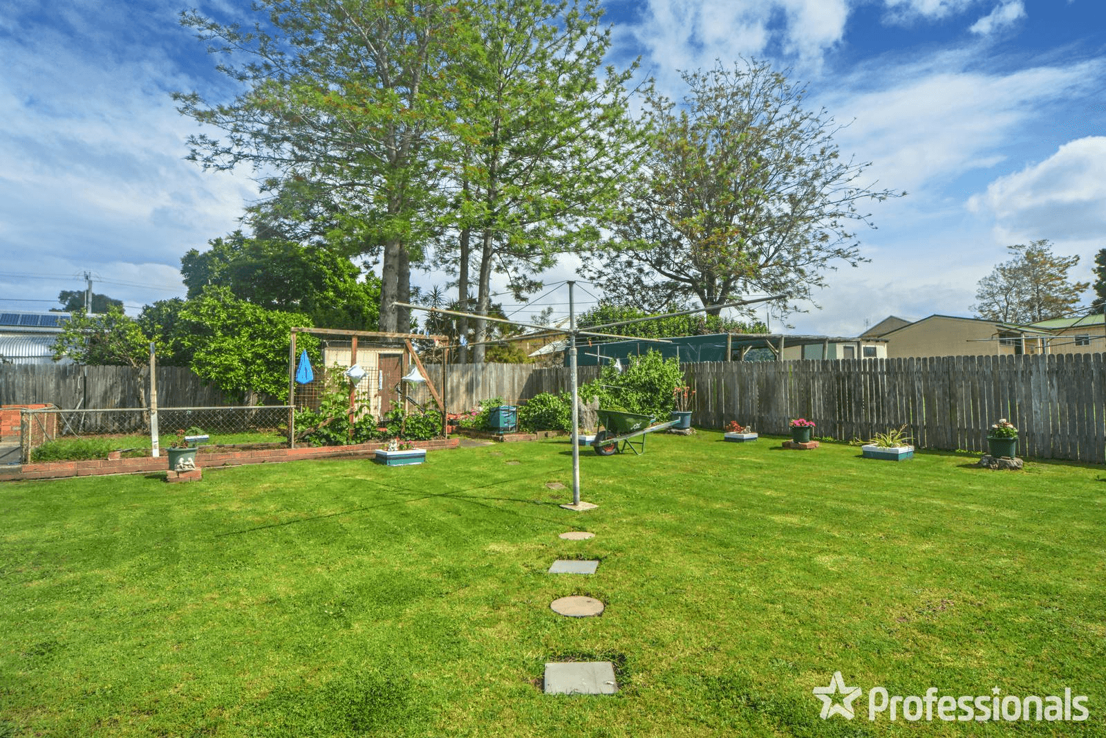 7 Burr Avenue, NOWRA, NSW 2541