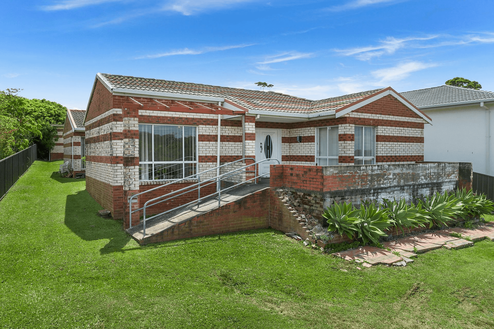 603 The Entrance Road, Bateau Bay, NSW 2261