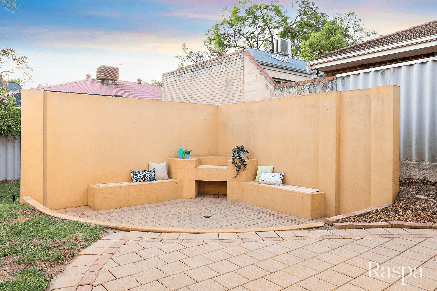 3 Fairmount Close, Bibra Lake, WA 6163