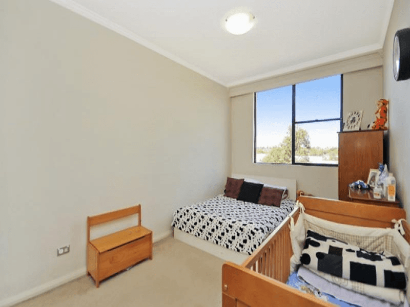 185/4 Dolphin Close, Chiswick, NSW 2046