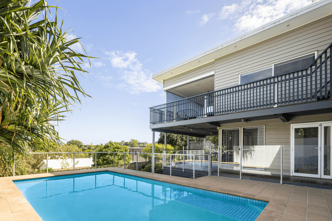 56 Phalerum Avenue, SEVEN HILLS, QLD 4170