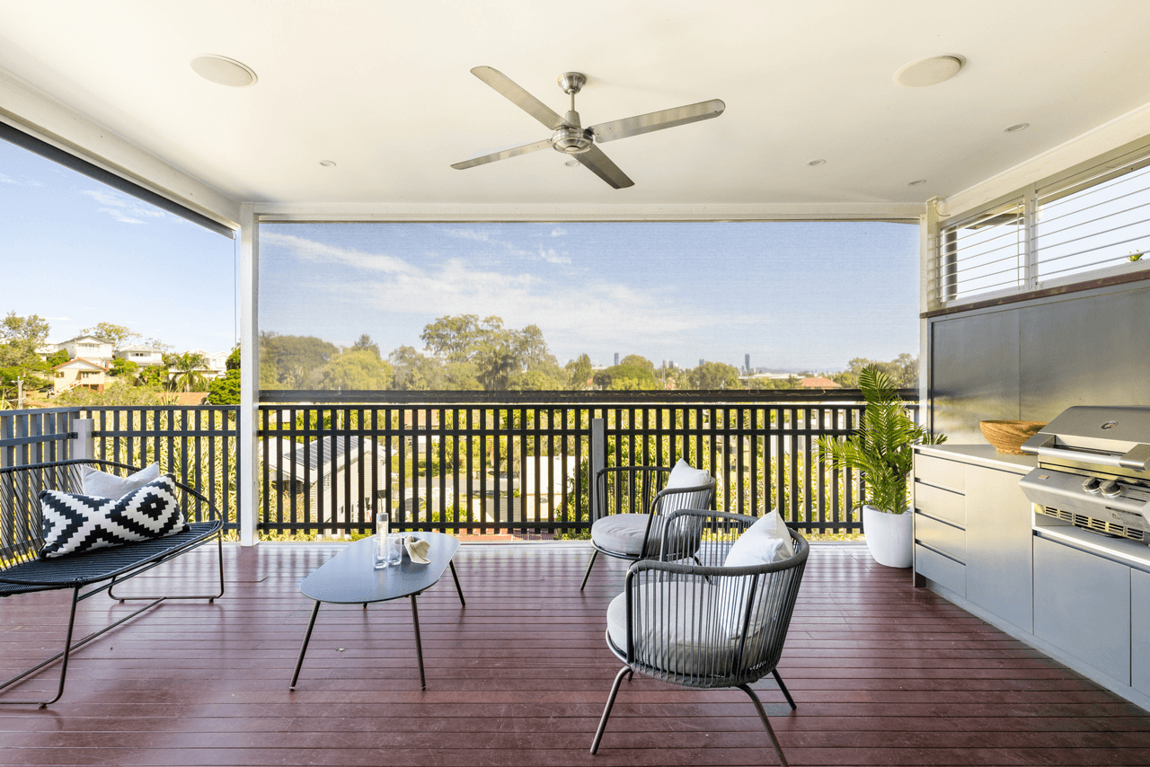 56 Phalerum Avenue, SEVEN HILLS, QLD 4170