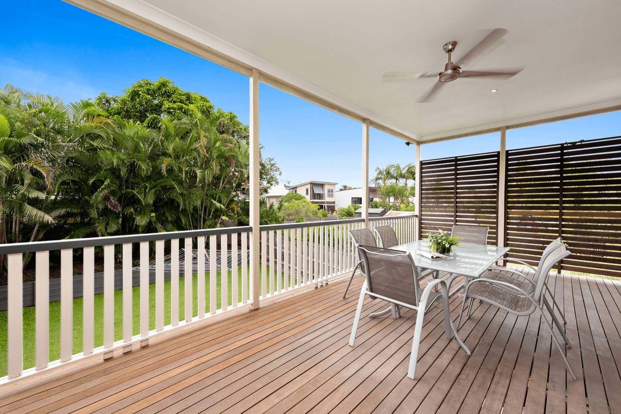 143 Morehead Avenue, NORMAN PARK, QLD 4170