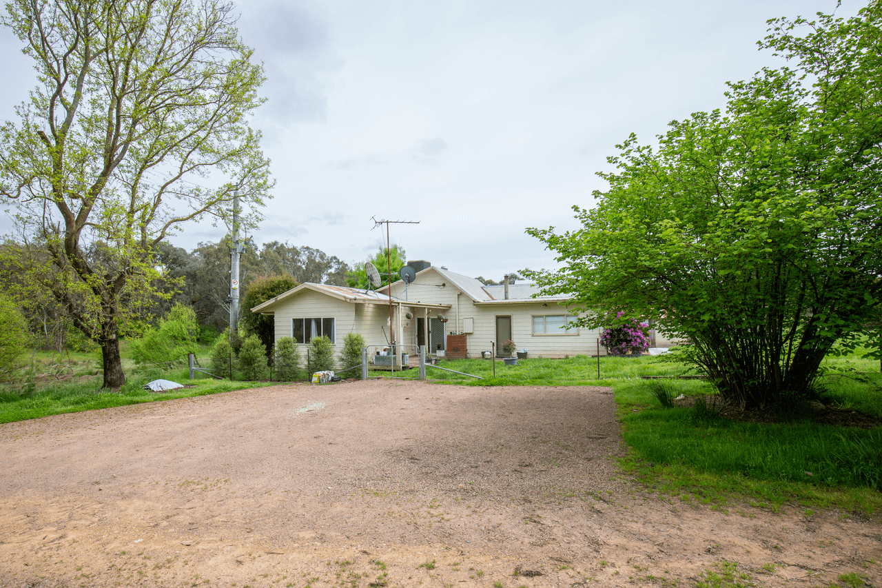 1570 Moyhu-Meadow Creek Road, MEADOW CREEK, VIC 3678