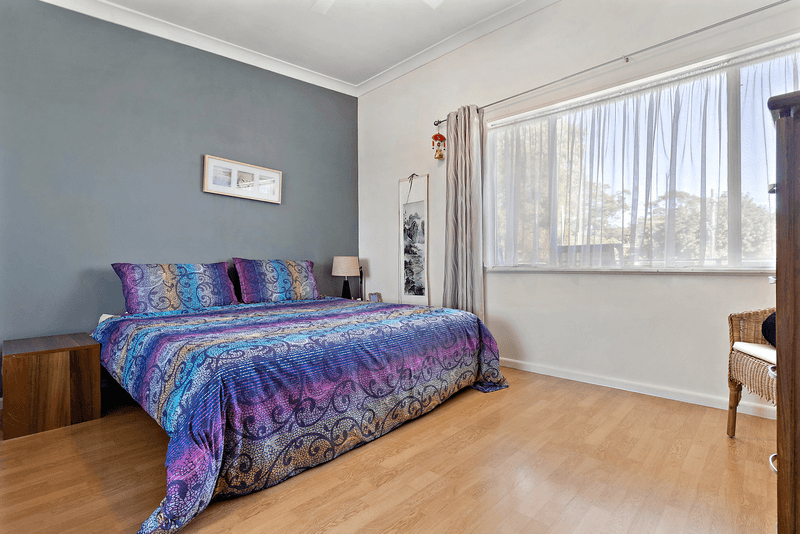 12 Rosebery Street, Heathcote, NSW 2233