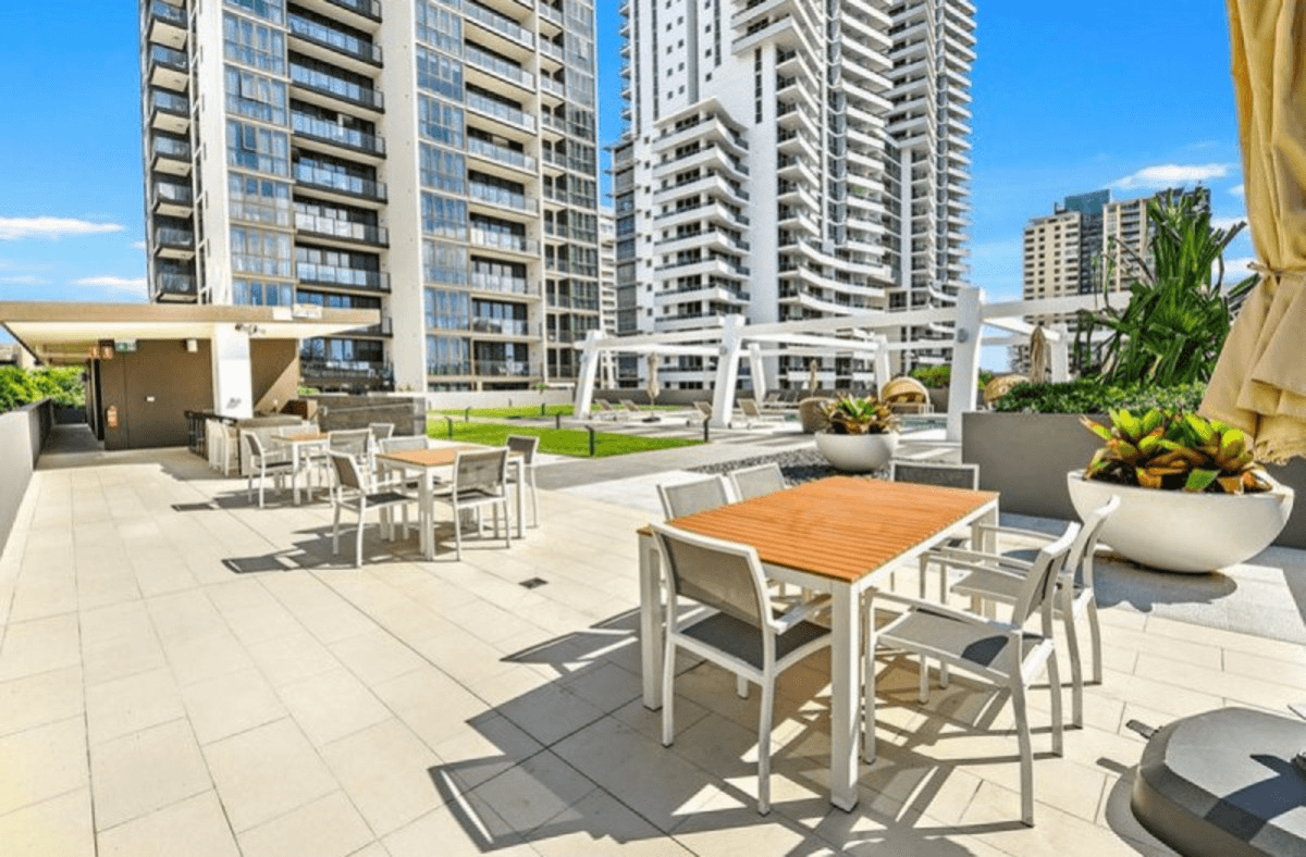 2302/2663 Gold Coast Highway, BROADBEACH, QLD 4218