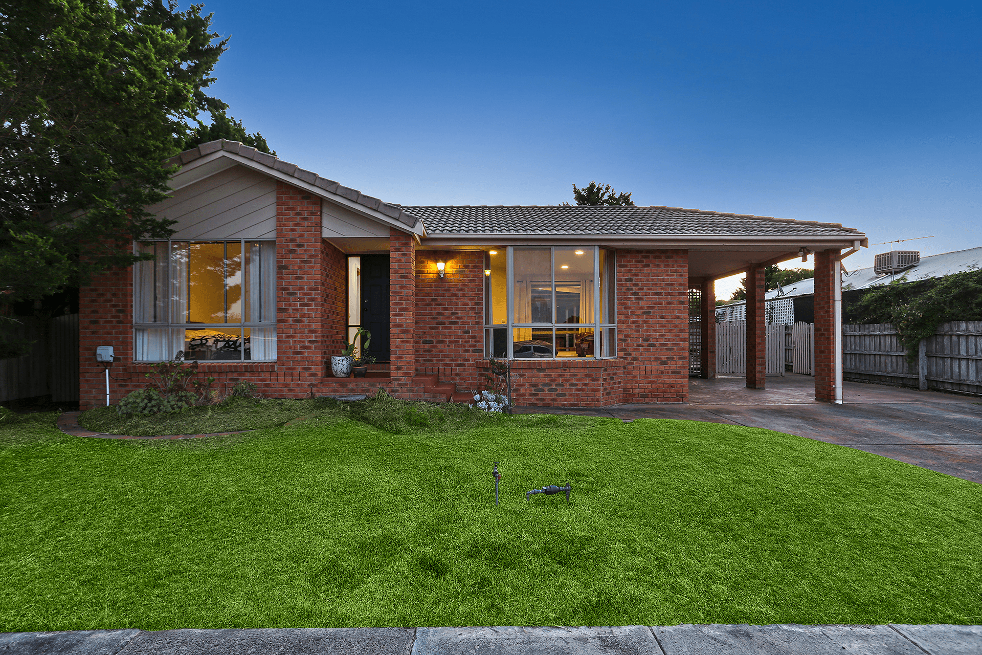 23 Dewsbury Court, NARRE WARREN SOUTH, VIC 3805