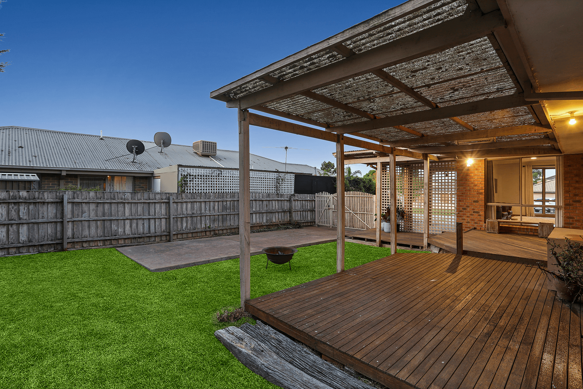 23 Dewsbury Court, NARRE WARREN SOUTH, VIC 3805