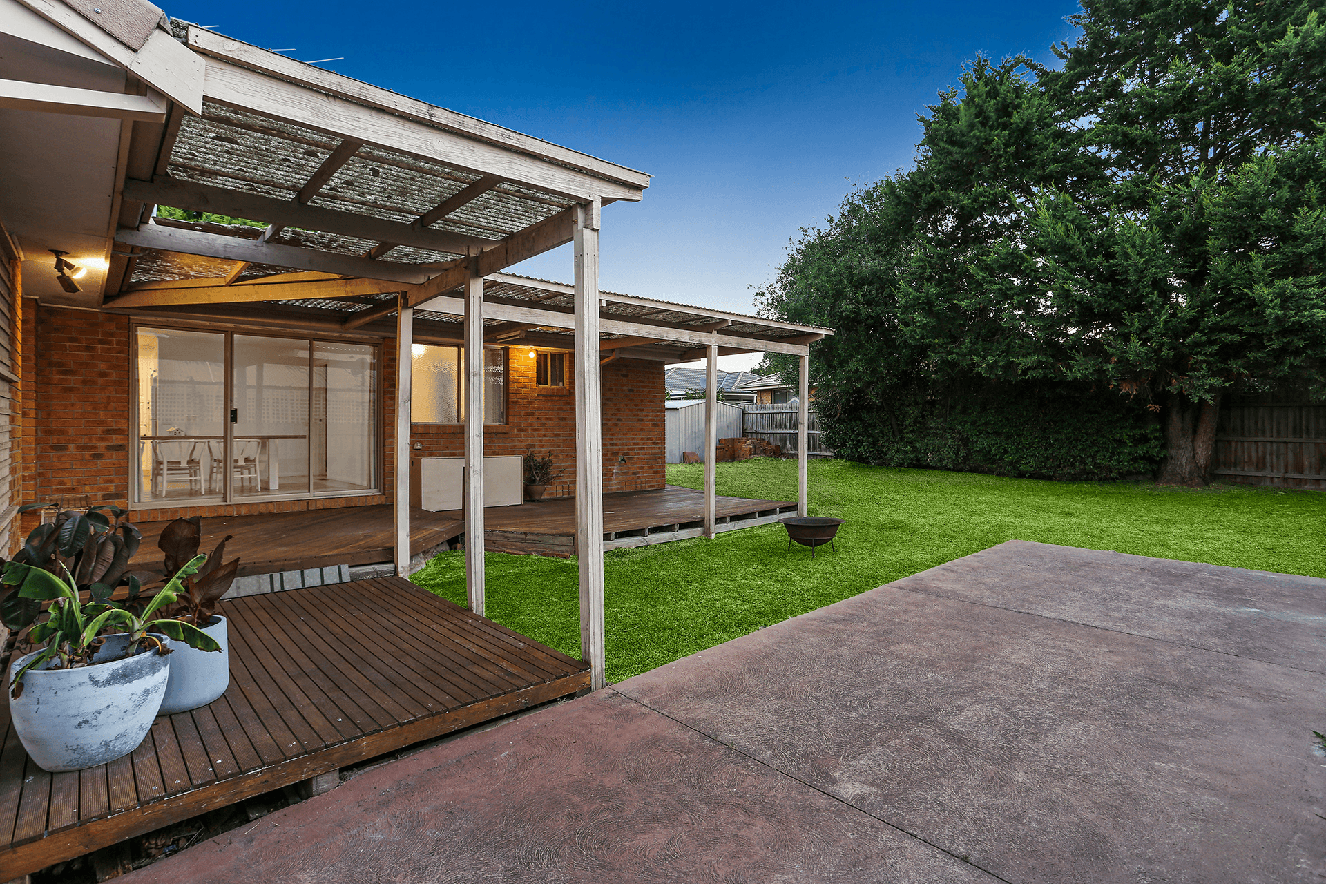 23 Dewsbury Court, NARRE WARREN SOUTH, VIC 3805