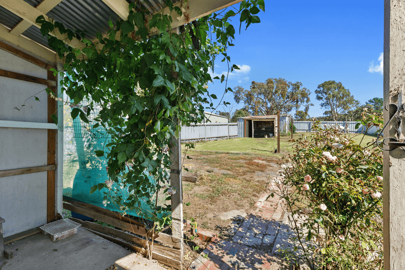 7 SANCTUARY ROAD, TALLAROOK, VIC 3659