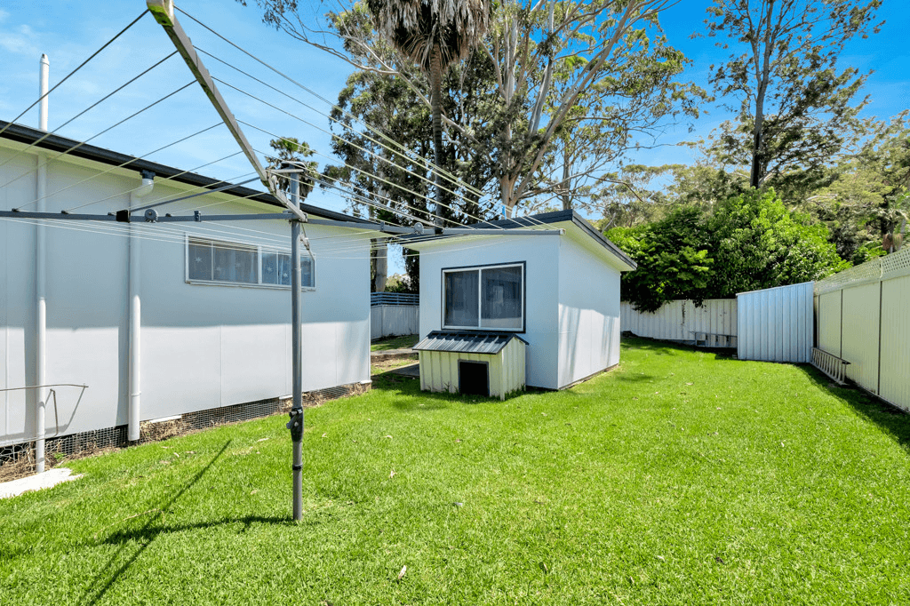 18 Marlborough Place, BERKELEY VALE, NSW 2261