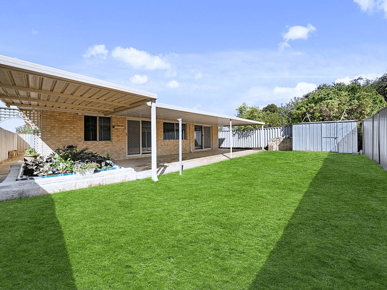 23 Thicket Circuit, Banksia Grove, WA 6031