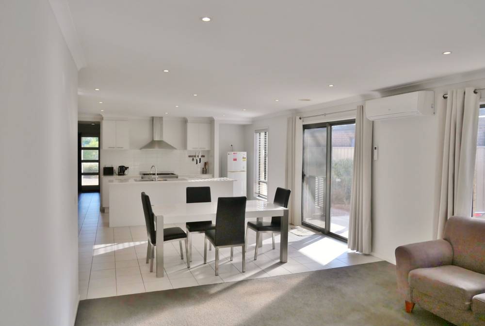 147 Mackenzie Street West, Golden Square, vic 3555