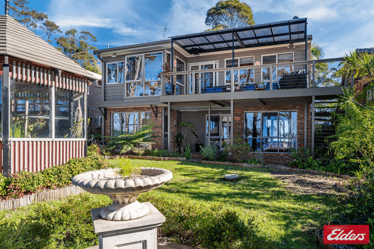 203 Beach Road, DENHAMS BEACH, NSW 2536