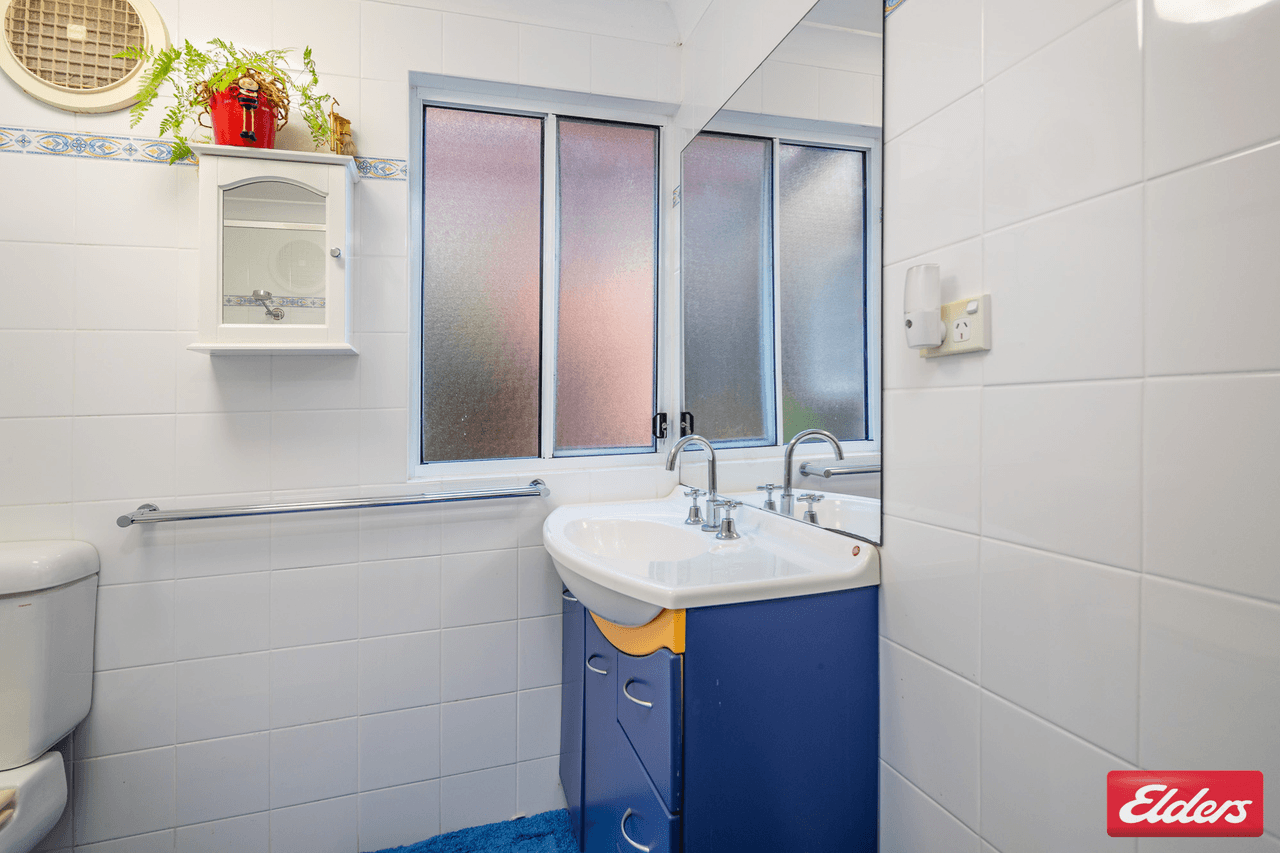 203 Beach Road, DENHAMS BEACH, NSW 2536