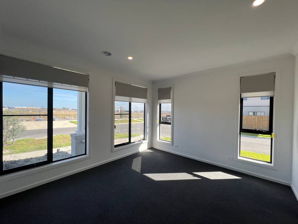 36 Willowmead Boulevard, DONNYBROOK, VIC 3064