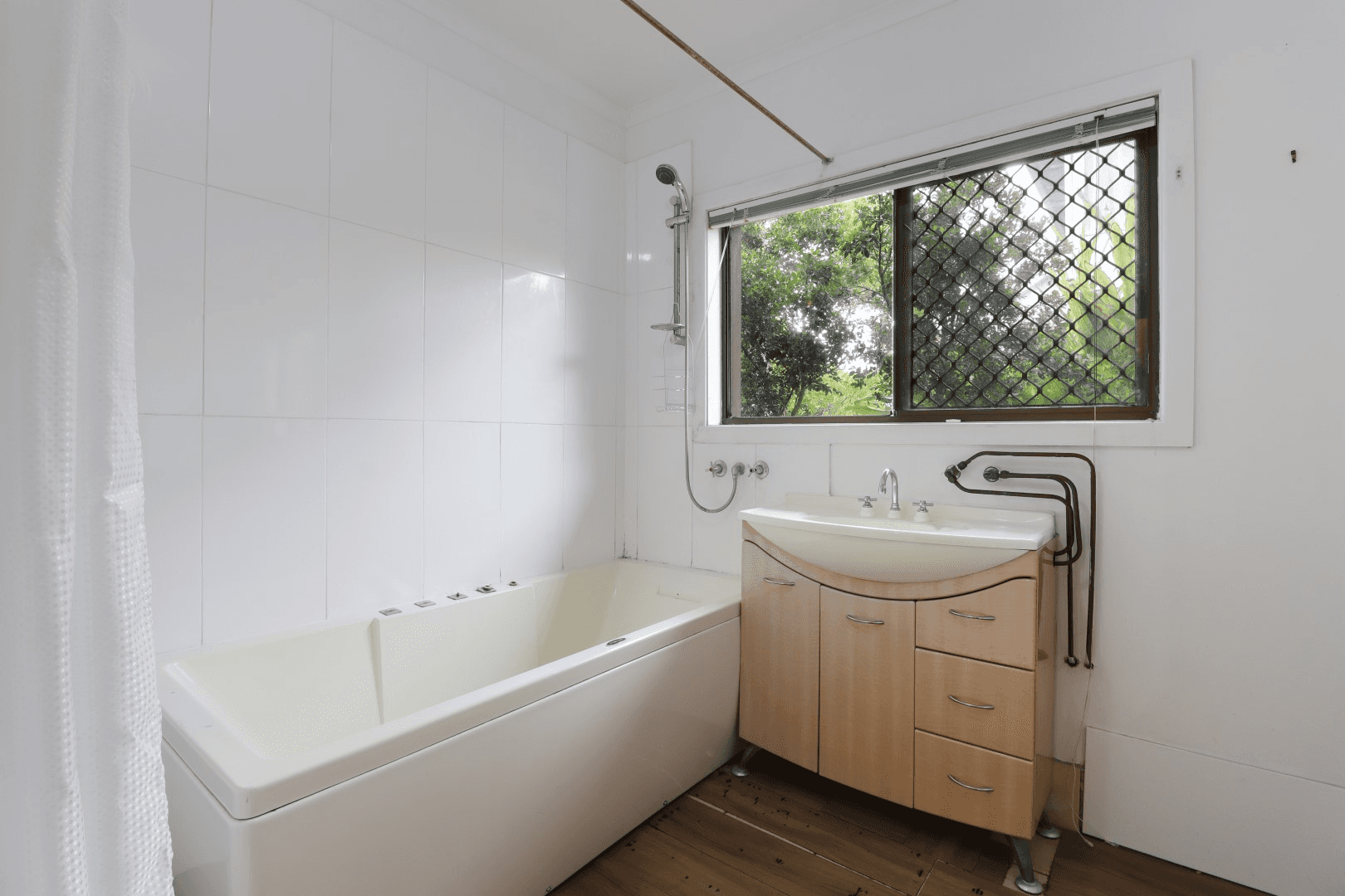 8 Bombala Terrace, CALOUNDRA, QLD 4551