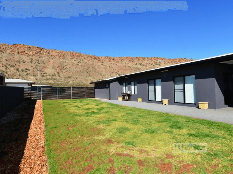 5 Werlatye Court, MOUNT JOHNS, NT 0874