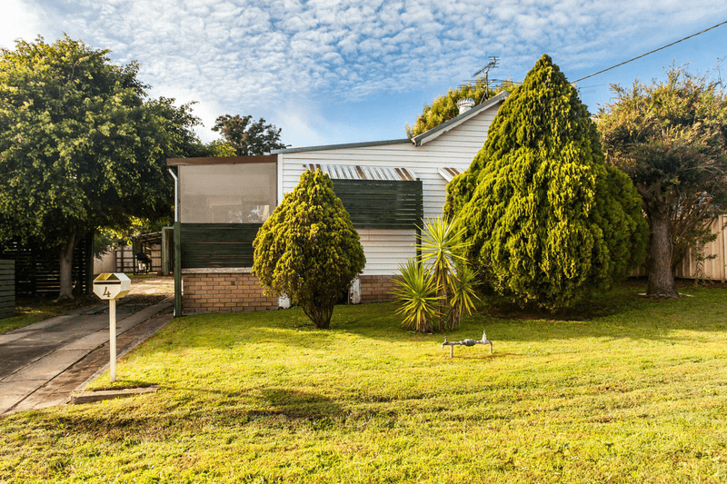 4 Gallagher Street, CESSNOCK, NSW 2325