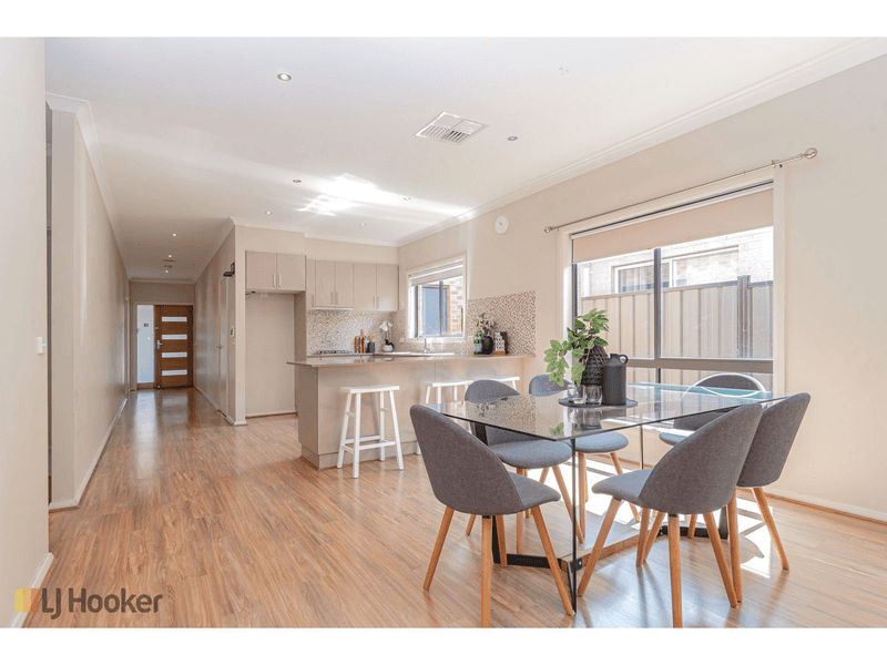 12 Clapham Way, CRAIGIEBURN, VIC 3064